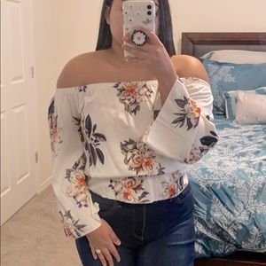 NWOT Floral Sleeveless Blouse